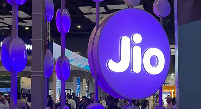 Reliance Jio Introduces Rs 77 Prepaid Voucher With SonyLIV Subscription: A New Spin on Entertainment Bundles